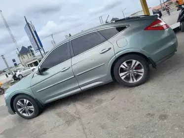 Honda Crosstour