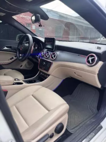 Mercedes-Benz CLA 250
