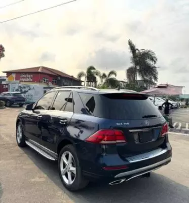 Mercedes-Benz GLE 350