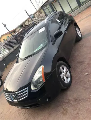 Nissan Rogue