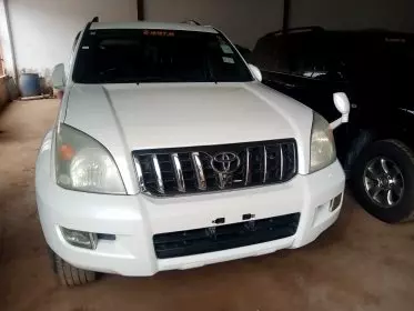 Toyota Landcruiser Prado