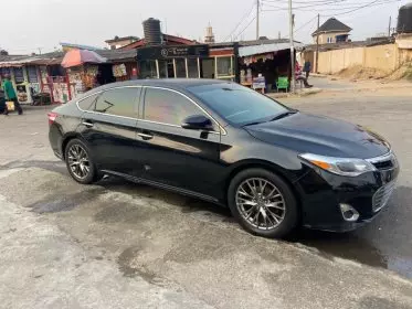 Toyota Avalon