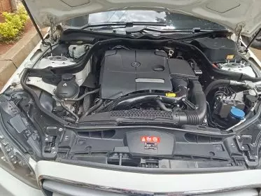 Mercedes-Benz E 250