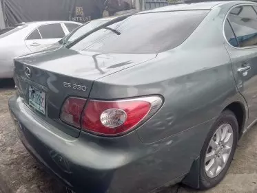 Lexus ES 300
