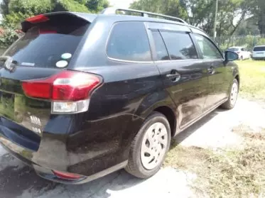 Toyota Fielder 