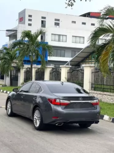 Lexus ES 350