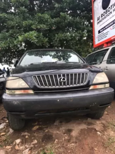 Lexus RX 300