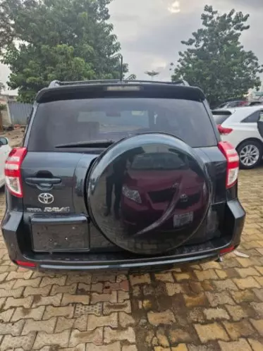 Toyota RAV 4