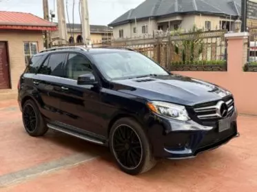 Mercedes-Benz GLE 350