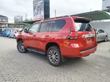 Toyota Landcruiser Prado
