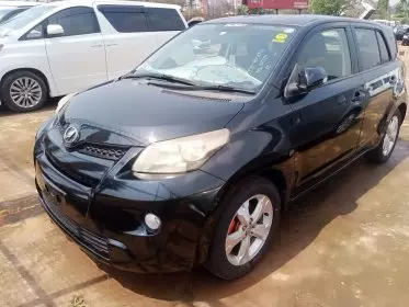Toyota Ist 