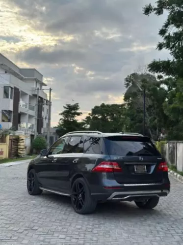 Mercedes-Benz ML 350