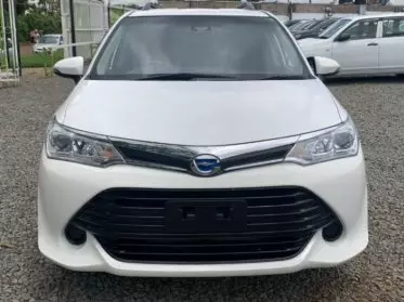 Toyota Fielder hybrid 