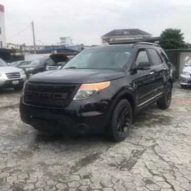 Ford Explorer