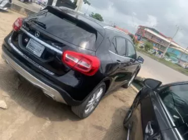 Mercedes-Benz GLA 250
