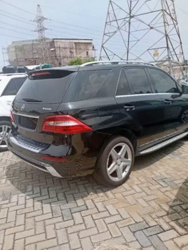 Mercedes-Benz ML 350