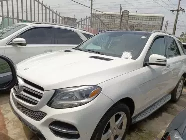 Mercedes-Benz GLE 350