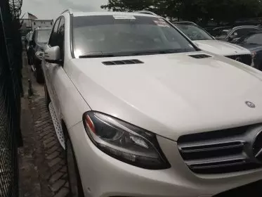Mercedes-Benz GLE 400