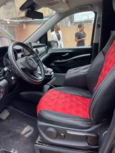 Mercedes-Benz V 250