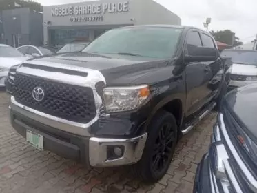 Toyota Tundra