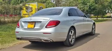 Mercedes-Benz E 250