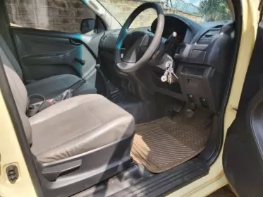 Isuzu D-Max