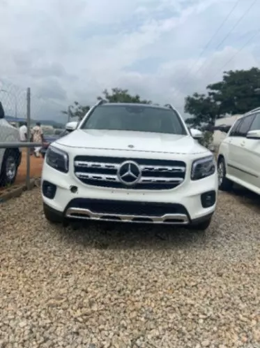 Mercedes-Benz GLB 250