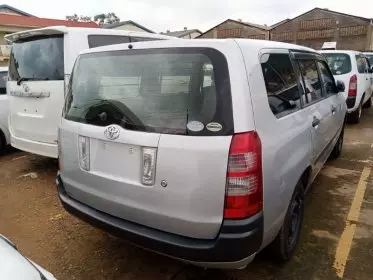 Toyota Succeed