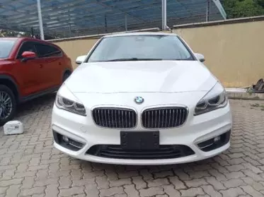 BMW 218