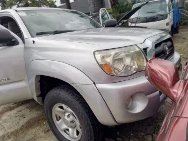 Toyota Tacoma