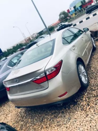 Lexus ES 350