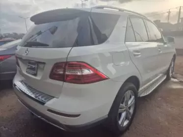 Mercedes-Benz ML 350