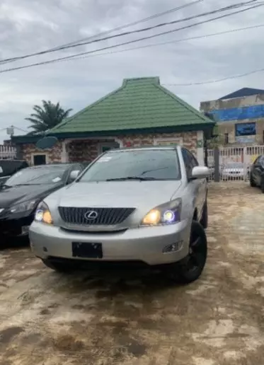 Lexus RX 330