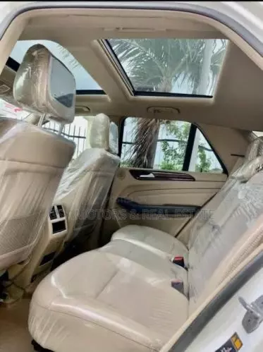 Mercedes-Benz ML 350