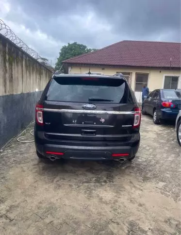 Ford Explorer