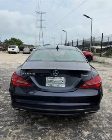 Mercedes-Benz CLA 250