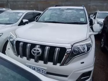 Toyota Landcruiser Prado