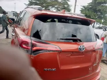 Toyota RAV 4