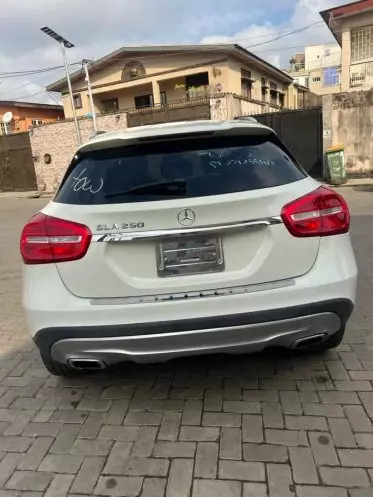 Mercedes-Benz GLA 250