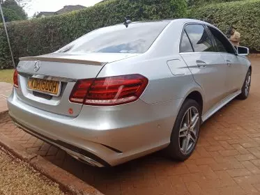 Mercedes-Benz E 250