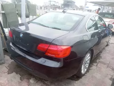 BMW 325i