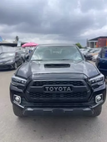 Toyota Tacoma