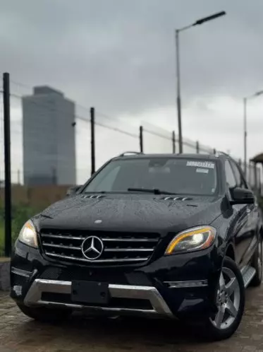 Mercedes-Benz ML 400