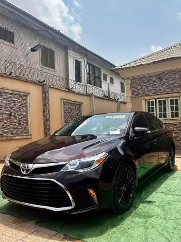 Toyota Avalon