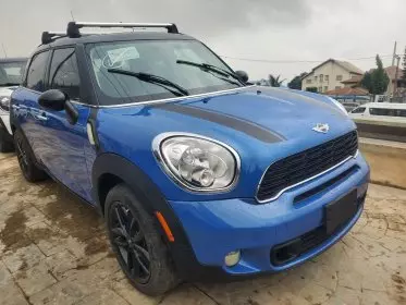 MINI Cooper Countryman
