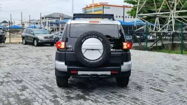Toyota FJ Cruiser