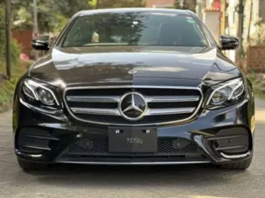 Mercedes-Benz E250