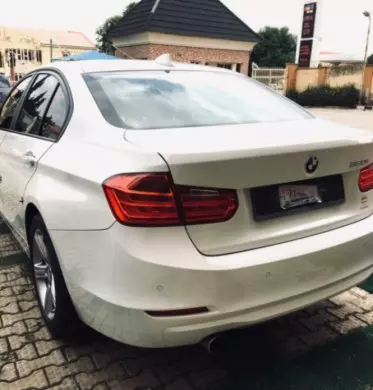 BMW 320i