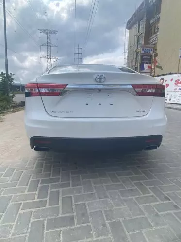 Toyota Avalon