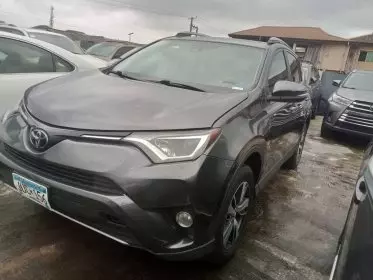 Toyota RAV 4